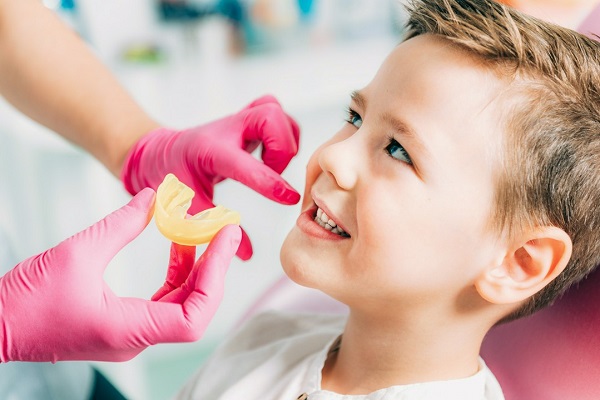 dziecko na wizycie u ortodonty